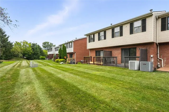 162 Woodhaven Drive gallery image 20