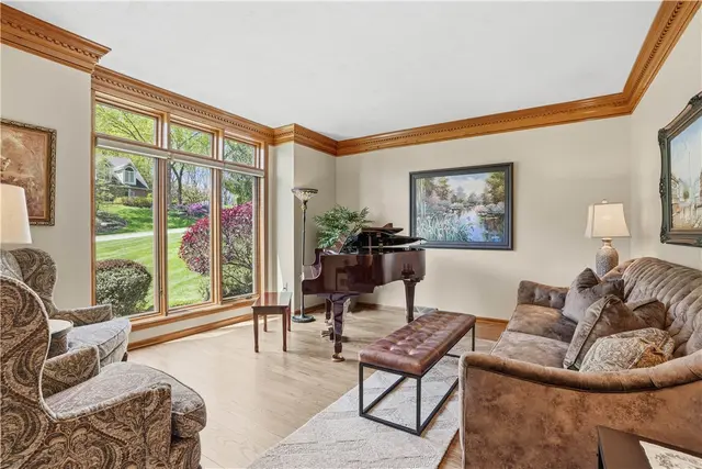 1621 Blackburn Heights Drive gallery image 21