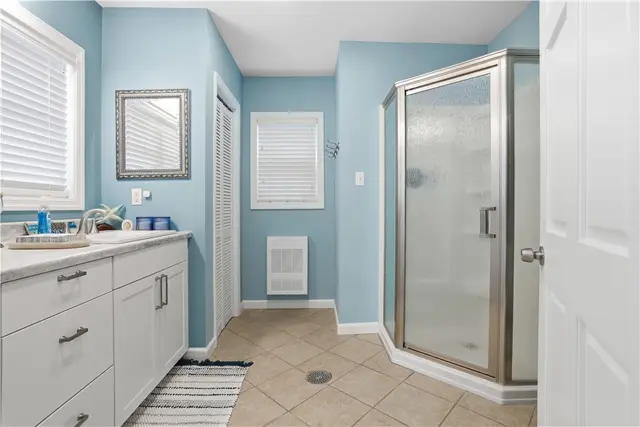 1621 Blackburn Heights Drive gallery image 25