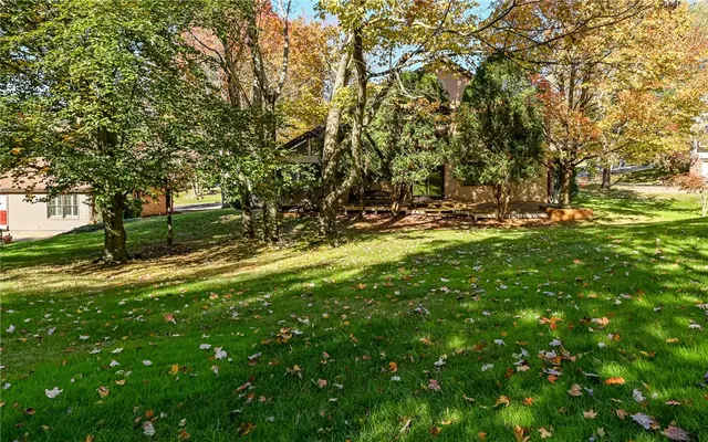 1627 King James Dr gallery image 3