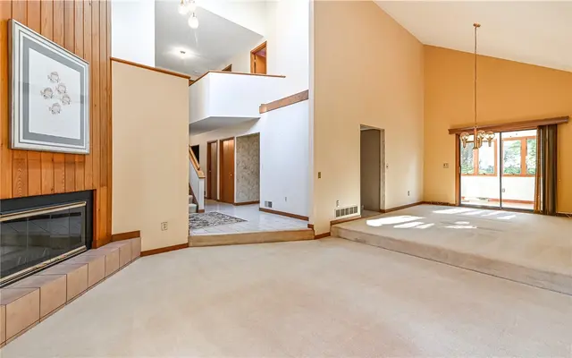 1627 King James Dr gallery image 45