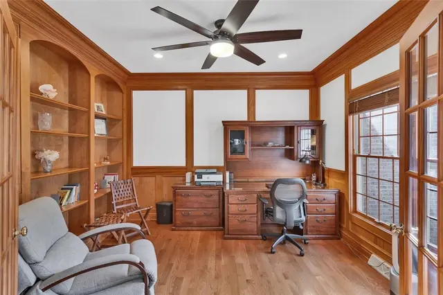 163 Oakview Dr gallery image 29