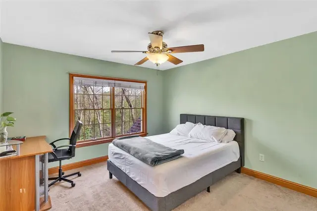 163 Oakview Dr gallery image 45
