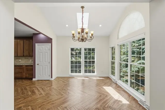 1634 Blackburn Heights DRIVE gallery image 6
