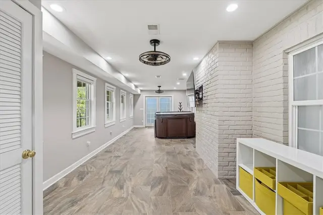 1634 Blackburn Heights DRIVE gallery image 24