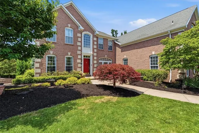 1634 Blackburn Heights DRIVE gallery image 35