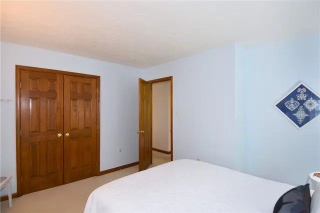1634 Pinehurst Court gallery image 5
