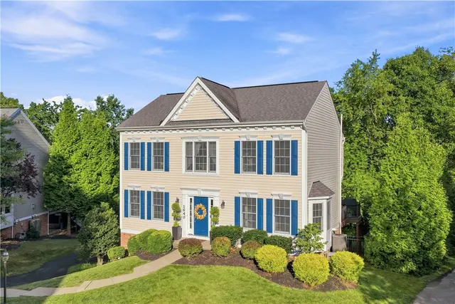 1640 Heritage Dr gallery image 32