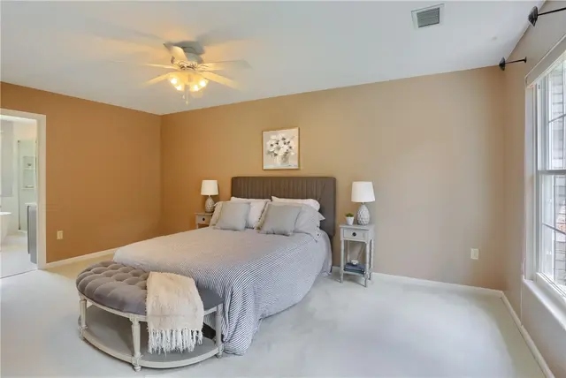 1642 Oakleaf Ln gallery image 15