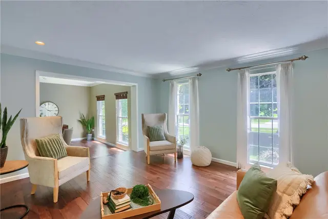 1642 Oakleaf Ln gallery image 36
