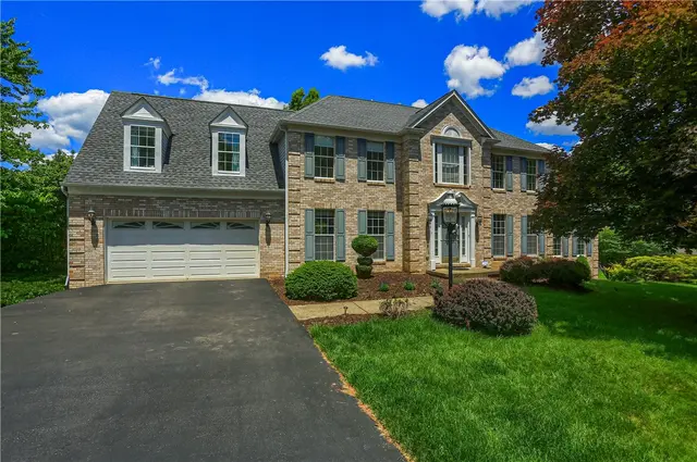 1642 Oakleaf Ln
