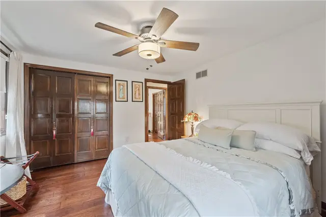 1644 King James Dr gallery image 15