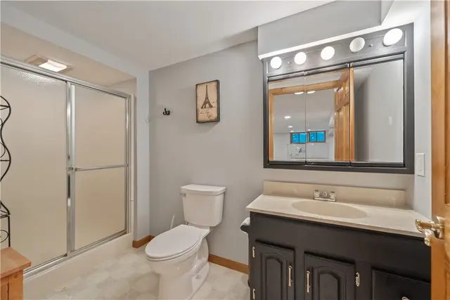 1644 King James Dr gallery image 26