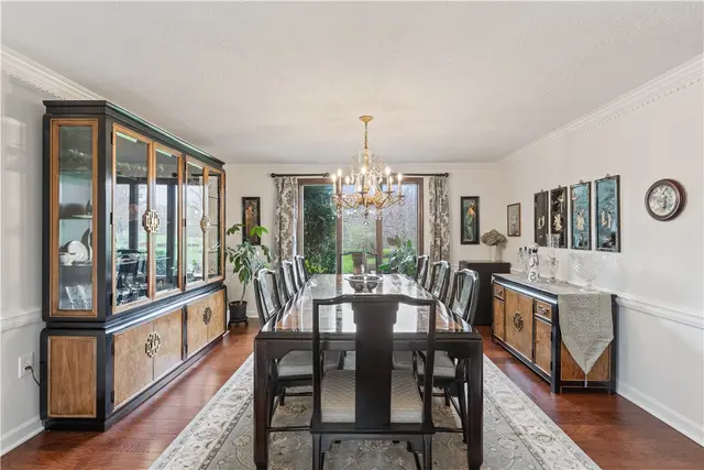 1644 King James Dr gallery image 39