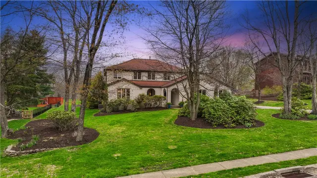 1644 King James Dr gallery image 41