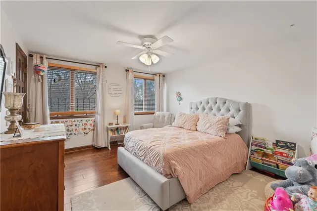 1644 King James Dr gallery image 44