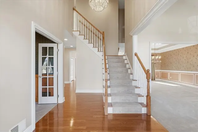 165 Sewickley Farm Cir gallery image 3