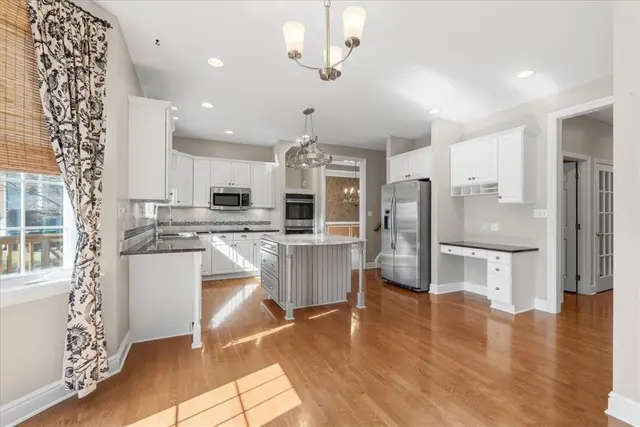 165 Sewickley Farm Cir gallery image 11