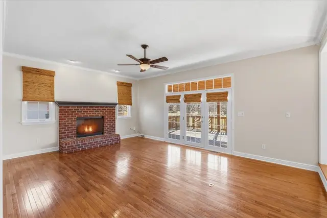 165 Sewickley Farm Cir gallery image 15