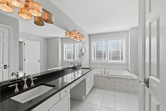 165 Sewickley Farm Cir gallery image 22