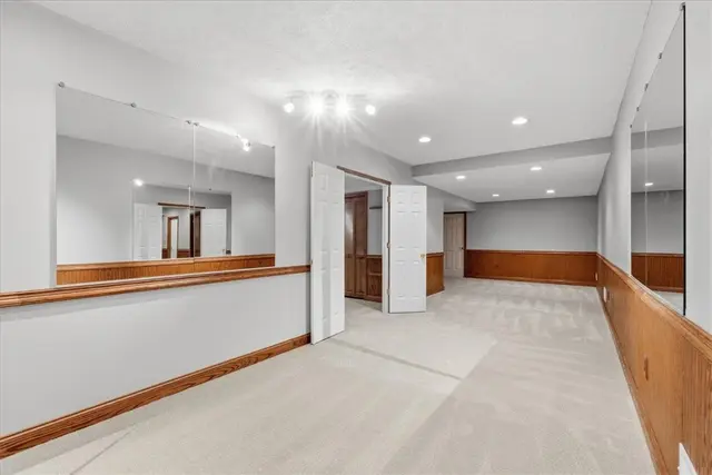 165 Sewickley Farm Cir gallery image 33