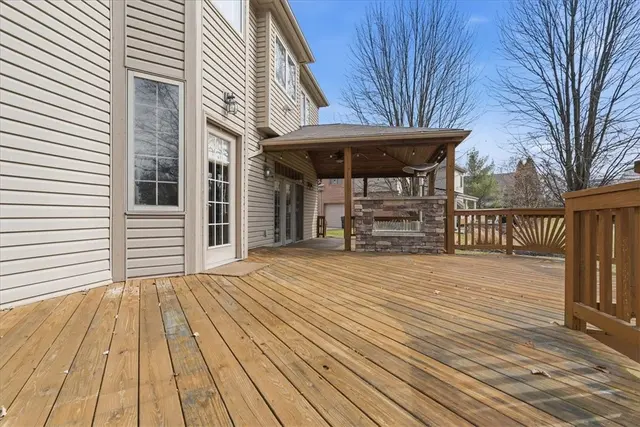 165 Sewickley Farm Cir gallery image 37