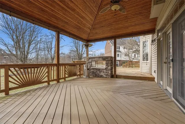 165 Sewickley Farm Cir gallery image 42