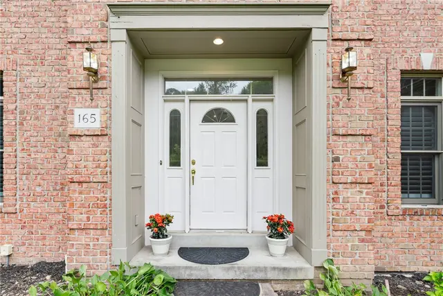 165 Wedgewood Drive gallery image 28