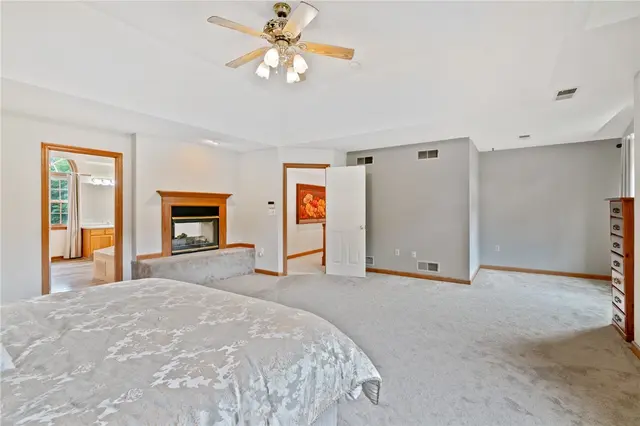 165 Wedgewood Drive gallery image 6