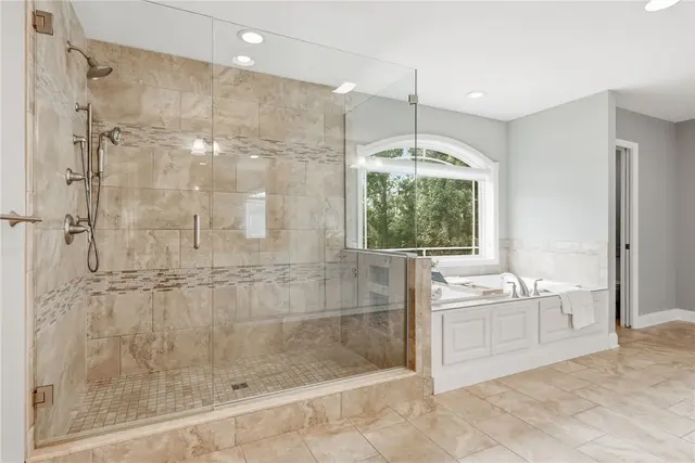 1659 Blackburn Heights Drive gallery image 17