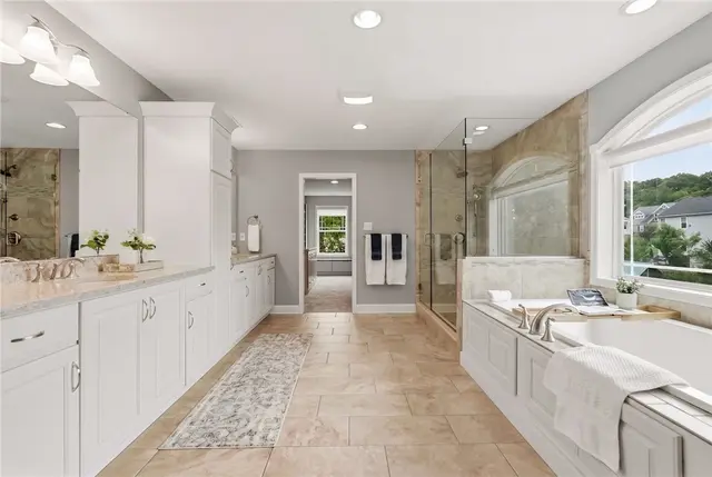 1659 Blackburn Heights Drive gallery image 25