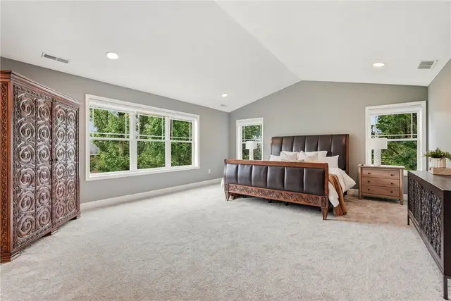 1659 Blackburn Heights Drive gallery image 32
