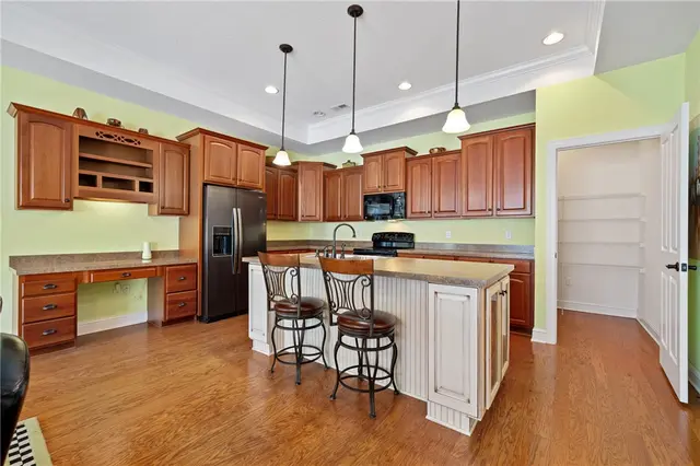 168 Cobblestone Dr gallery image 27
