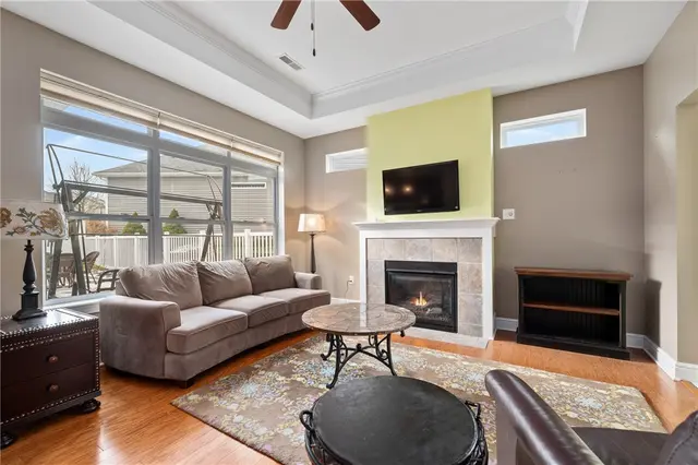 168 Cobblestone Dr gallery image 31