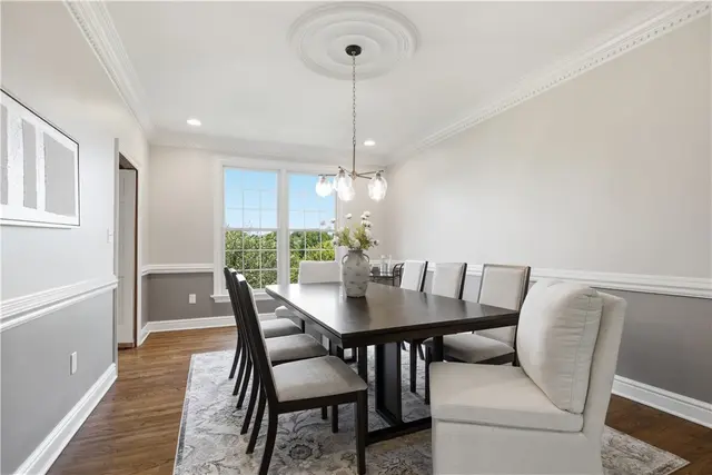 1689 Sturbridge Dr gallery image 48