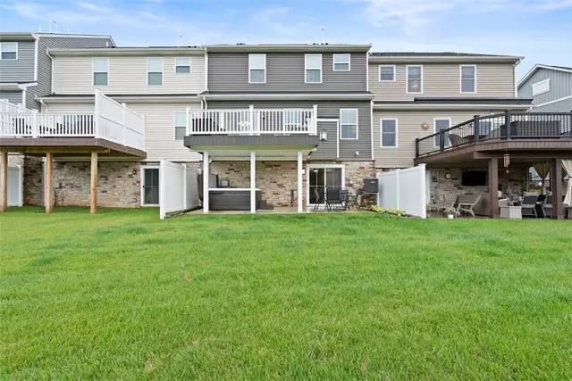 169 Dana Drive gallery image 11