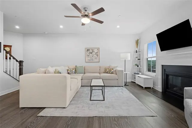 169 Dana Drive gallery image 14