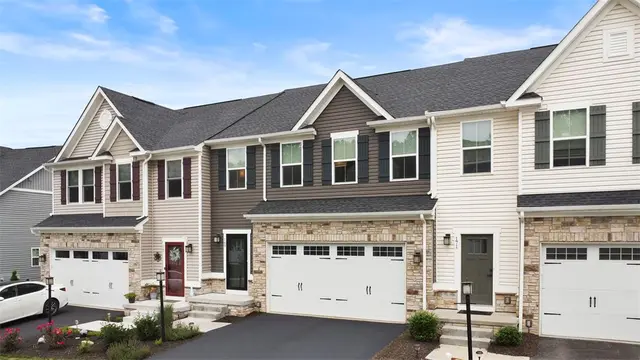 169 Dana Drive gallery image 15