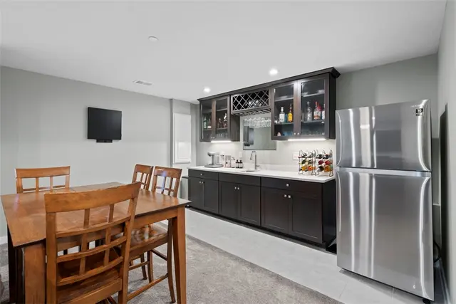 169 Dana Drive gallery image 27