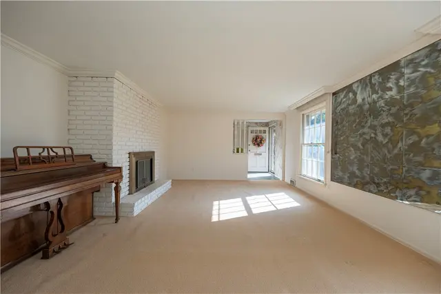 170 Mayer Dr gallery image 10