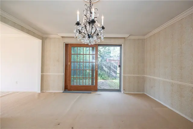 170 Mayer Dr gallery image 11