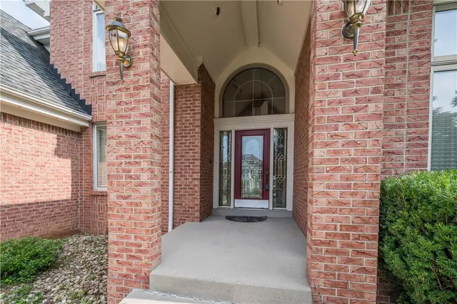 170 Pinehurst Dr gallery image 3