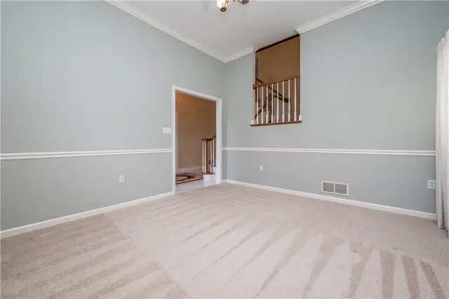 170 Pinehurst Dr gallery image 8