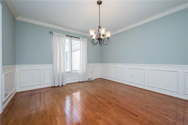 170 Pinehurst Dr gallery image 17
