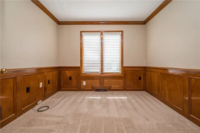 170 Pinehurst Dr gallery image 36
