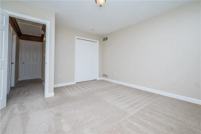170 Pinehurst Dr gallery image 44