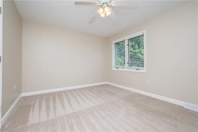 170 Pinehurst Dr gallery image 46