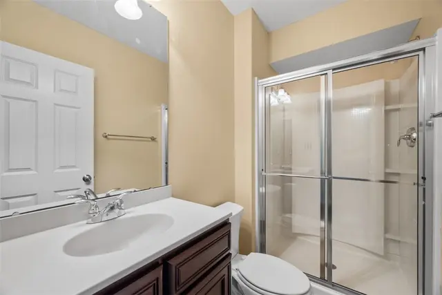 1702 S Hawthorn Ct gallery image 4