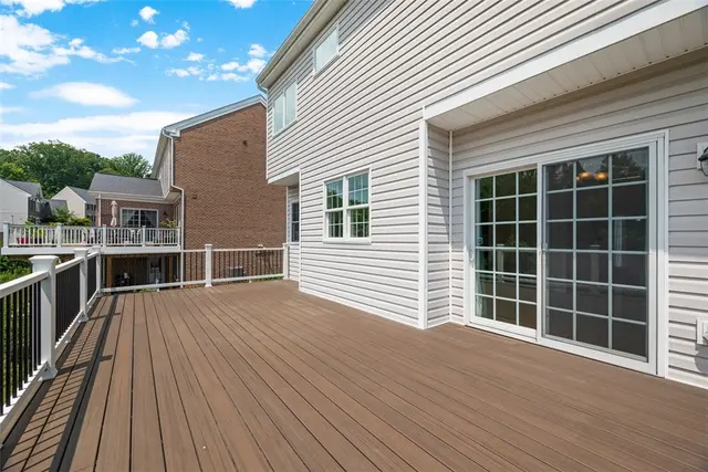 1702 S Hawthorn Ct gallery image 5