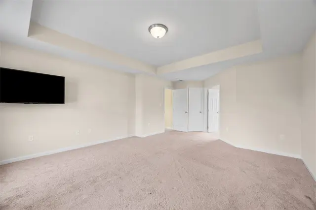 1702 S Hawthorn Ct gallery image 18